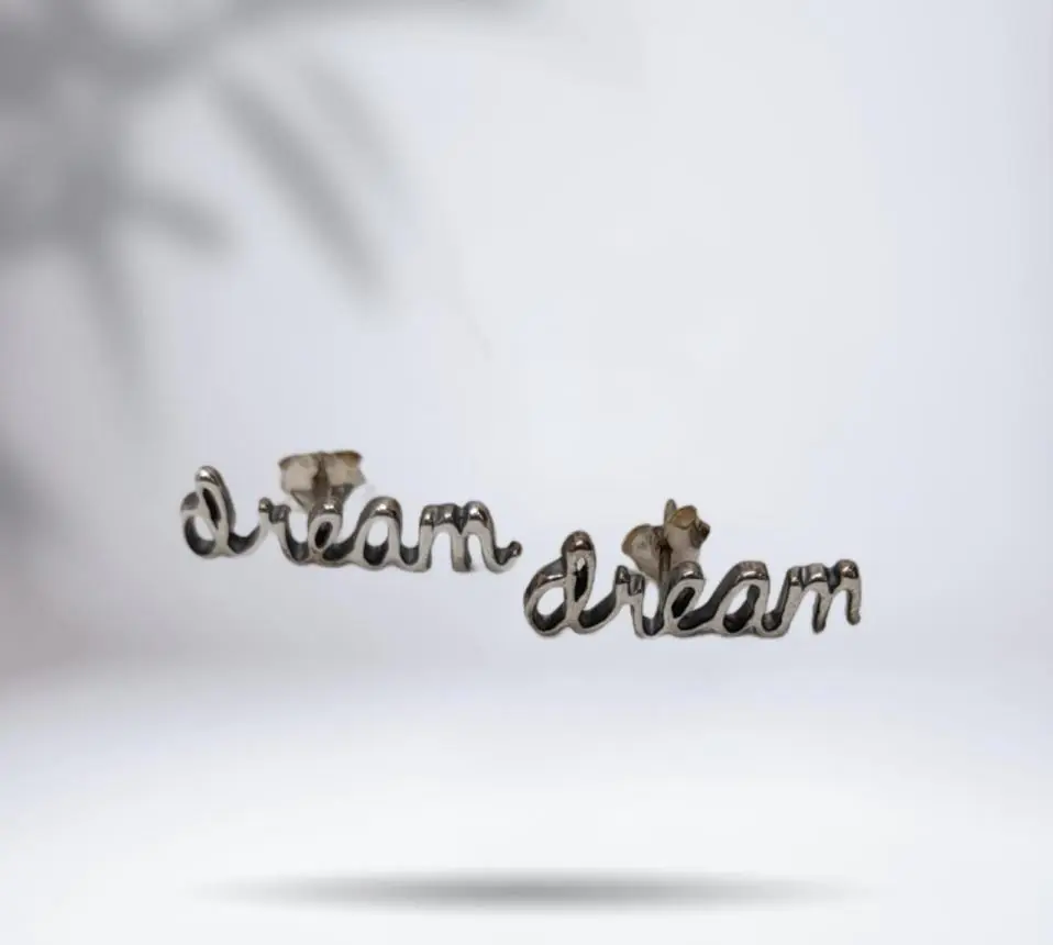 Brinco Bali Escrito Dream