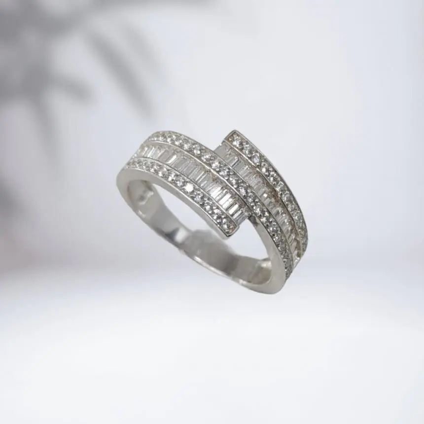 Anel zirconia navete