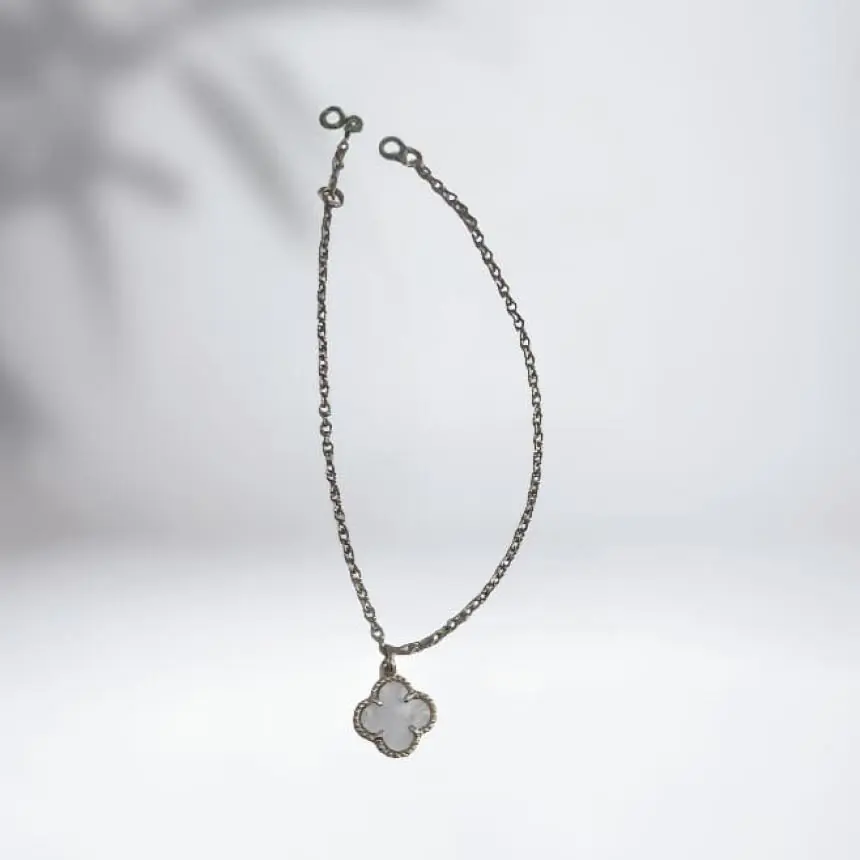 Pulseira trevo madreperola