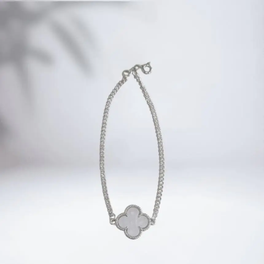 Pulseira trevo madreperola grande resinado