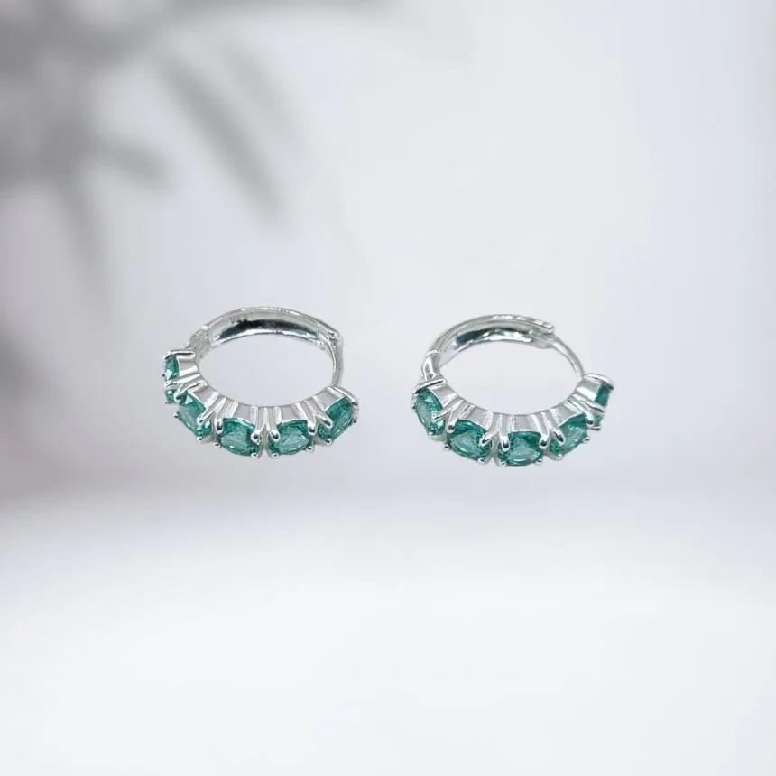 Brinco argola click zirconia verde