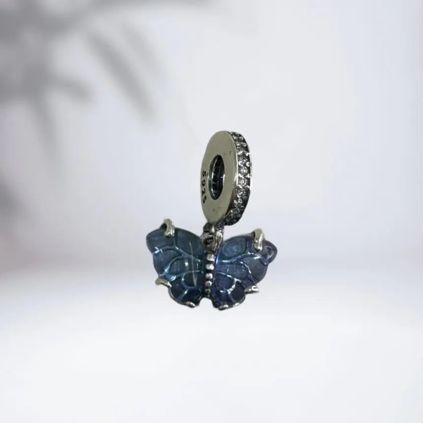 Berloque borboleta azul