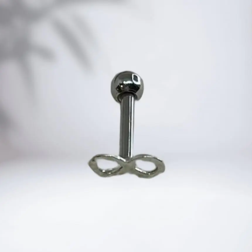 Piercing infinito