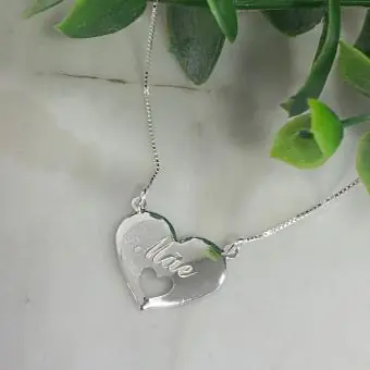 Colar coração Mãe coração vazado