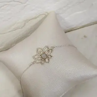 PULSEIRA FLOR DE LOTUS PEDRA DA LUA