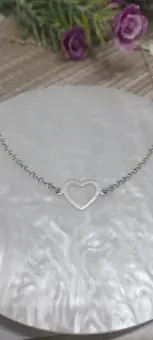 Choker Coração Vazado P