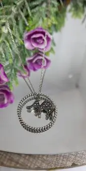 Colar de Elefante com Marcassitas em volta