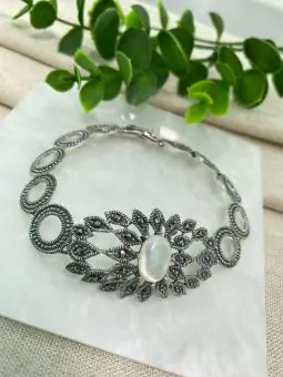 Pulseira Madreperola Larga Circulos Vazados