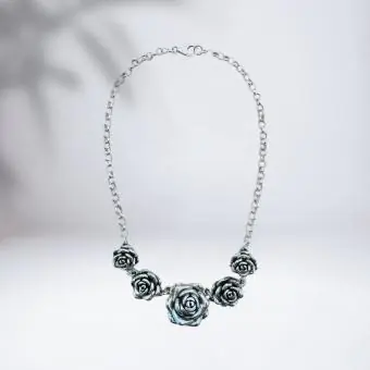Colar Flores Eletroformação