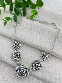 Colar Flores Eletroformação