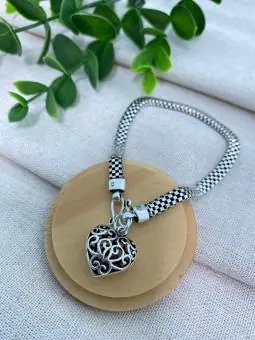 Pulseira Pipoca Achatada com Pingente Coração Prata Bali