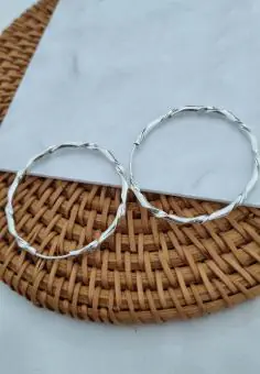 Brinco Argola Torcida 4mm