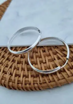 Brinco Argola Ovalada 3mm
