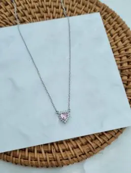 Colar ponto de Luz Coração Rosa