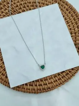 Colar ponto de Luz Coração Verde