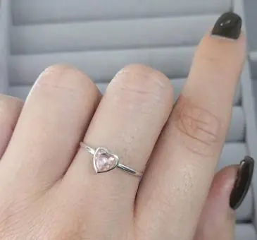 Anel Coração Zirconia Rosa