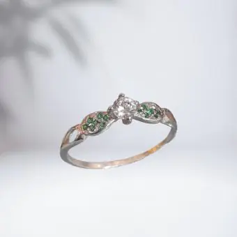 Anel solitario cravejado Zirconia - Código 1606