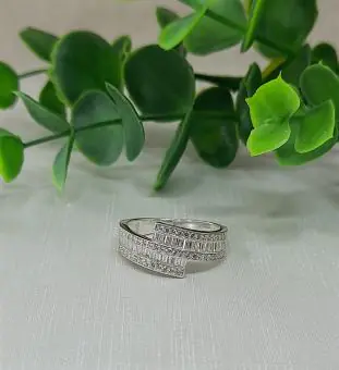 Anel zirconia navete