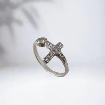 Anel cruz cravejado zirconia - Código 1625