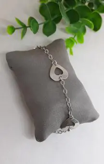 Pulseira 3 corações vazados