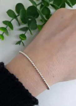 Pulseira bolinhas pequenas