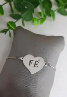 Pulseira coração vazado Fé