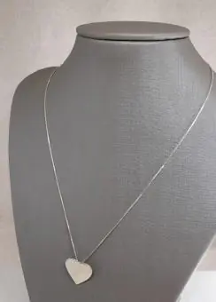 Colar coração chapado M
