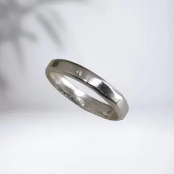 Aliança reta com ponto luz zirconia 1,8mm - Código 1654