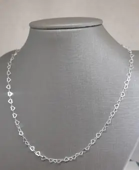 Choker corações intercalados vazado