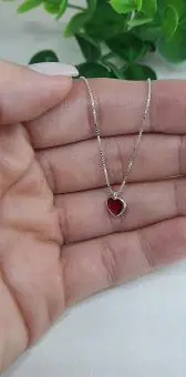 Corrente  ponto de luz coração vermelho