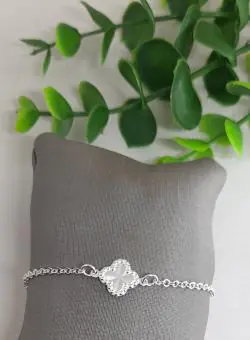 Pulseira trevo unico