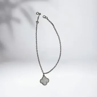 Pulseira trevo madreperola - Código 1704