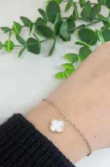 Pulseira trevo madreperola