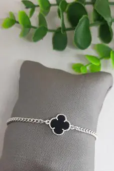 Pulseira trevo madreperola onix