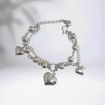 Pulseira lisa bolas e corações
