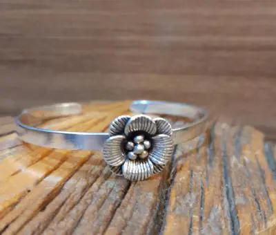 Bracelete Flor Alto