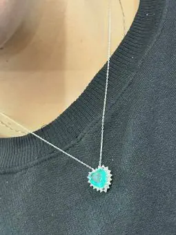Corrente coração zirconia verde agua