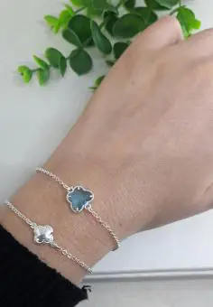 Pulseira borboleta cristal azul claro