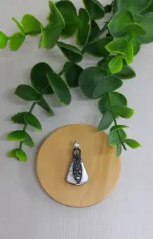 Pingente Nossa Senhora madreperola