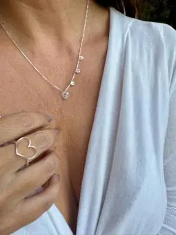 Colar coraçoes zirconia