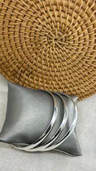 Pulseira aro grosso sem fecho