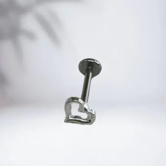 Piercing coração vazado