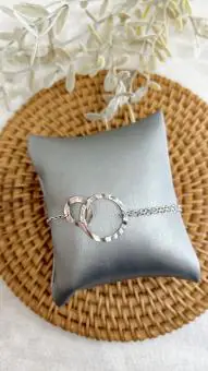 Pulseira dois elos vazados martelado prata branca