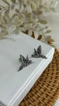 Brinco beija-flor Bali e marcassita