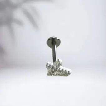 Piercing tragus cruz cravejada - Código 2082