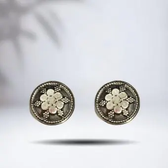 Brinco boho botão