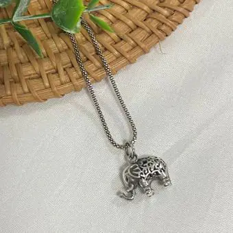 Pingente elefante vazado
