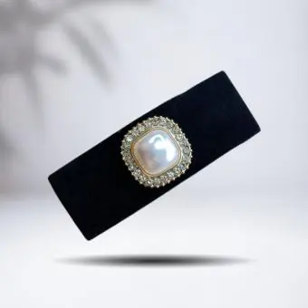 Tictac retangular veludo preto pérola com strass