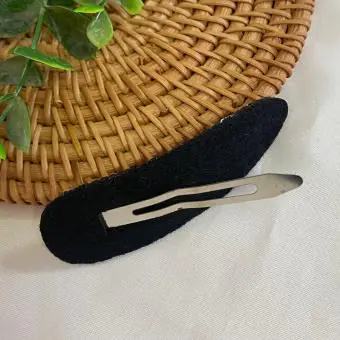 Tictac  tweed preto com aplicação pérola