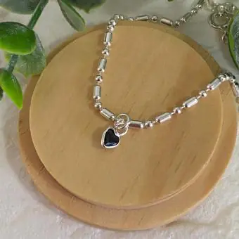 Pulseira bolinha e canutilho pingente coração